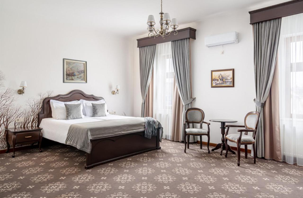 Hotel Leul De Aur Sebeş Dış mekan fotoğraf
